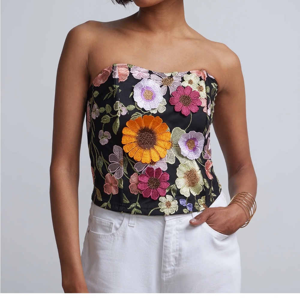 NWT New York & Company 3D floral print black corset top